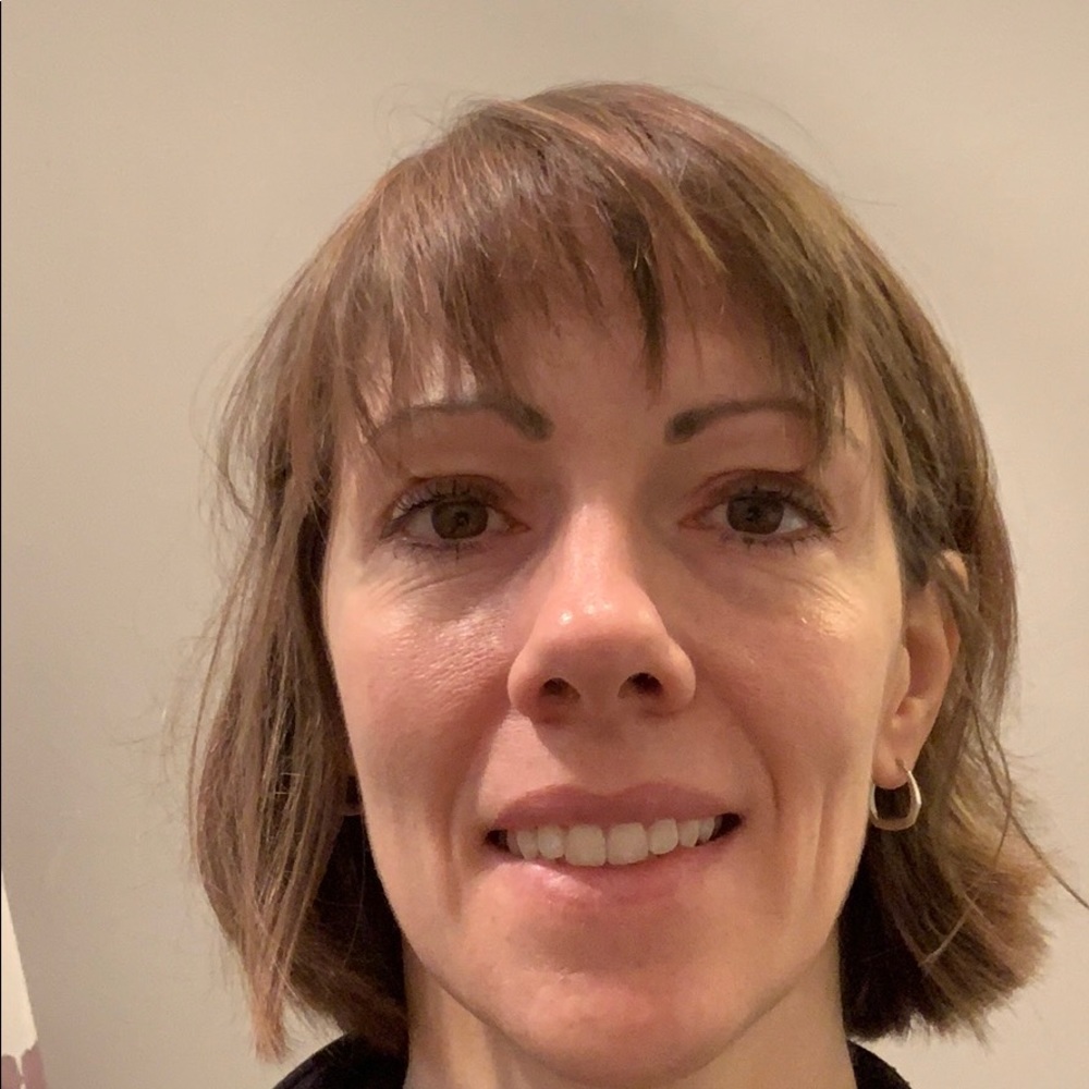 Meet your Posher, Danielle
